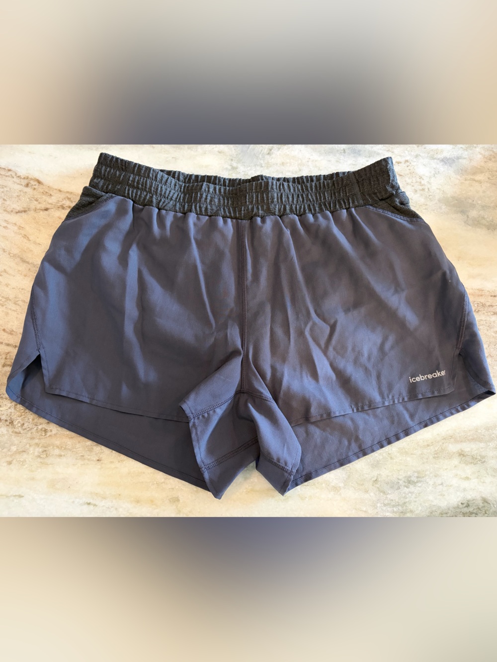 NWOT Icebreaker Merino Wool 125 Zoneknit Speed Shorts Women’s Medium Purple Grey